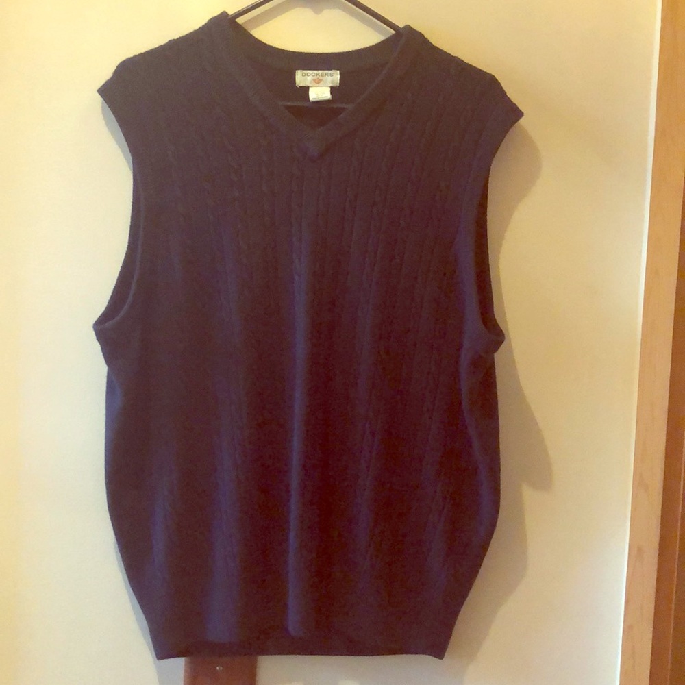 Dockers Pullover Vest